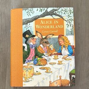 Alice in Wonderland Illustrated Book